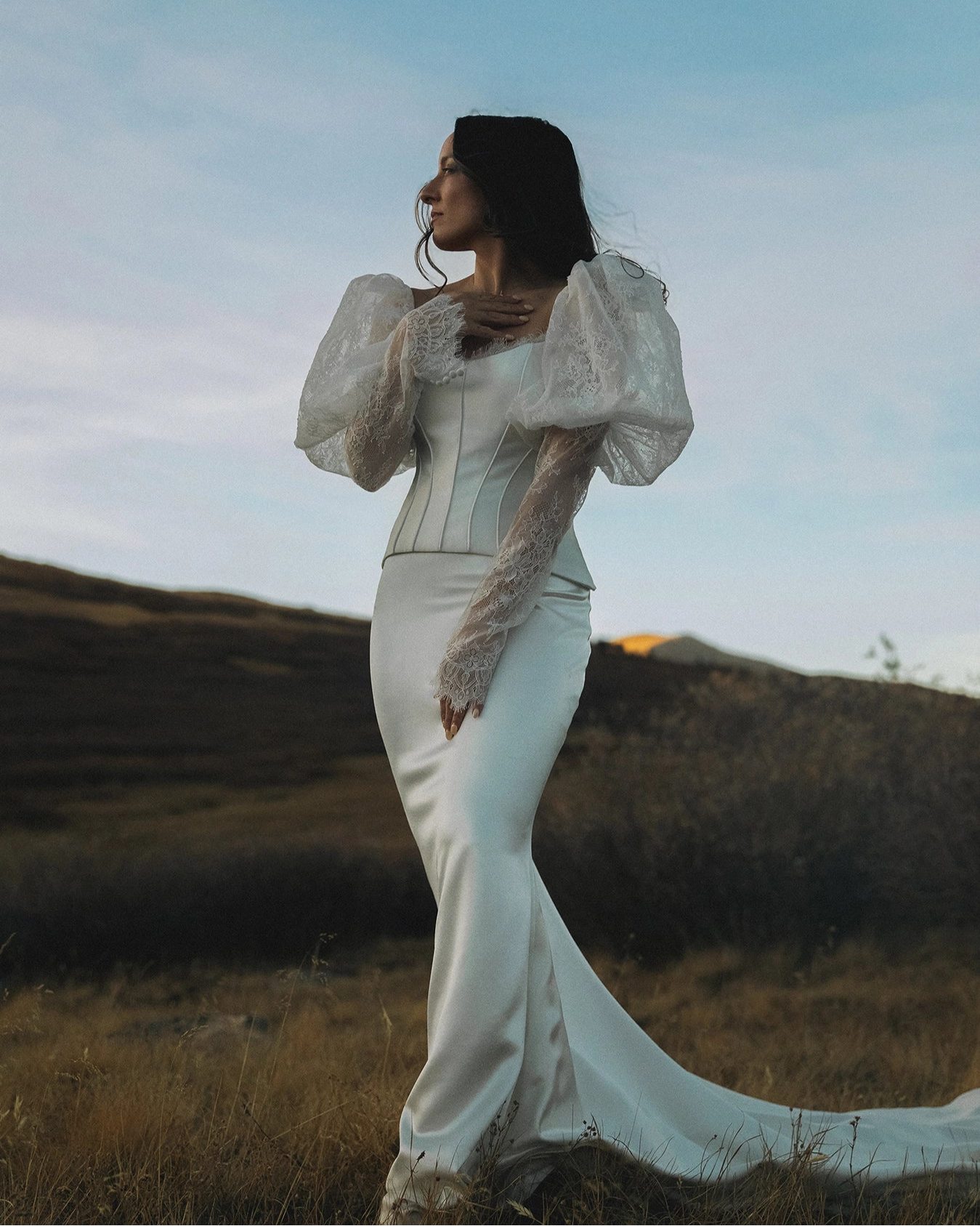 Wedding Dress Try On at Home | The Real Bride The Real Bride Co. Wedding Dress Try On at Home | The Real Bride The Real Bride Co.