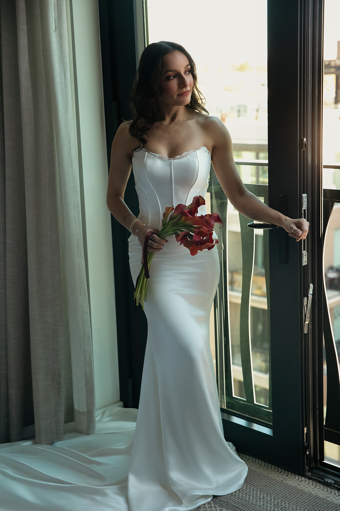 5 Reasons to Choose Bridal Separates for Your Wedding Dress